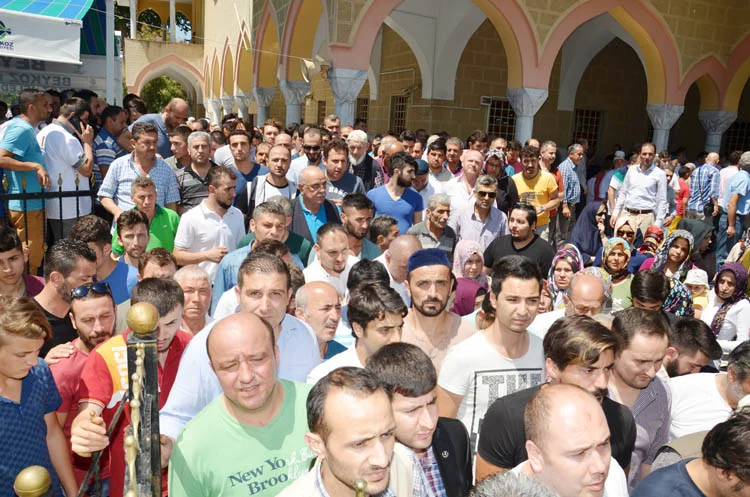 karaagac secili 9 DOPFFRLWyC