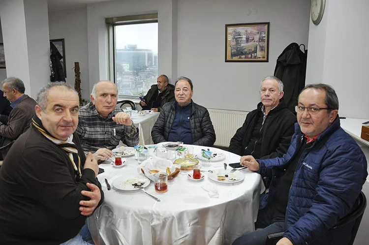 Beykozlu Doğu Karadenizliler sabah kahvaltısında buluştu 6 karadeniz beykoz 13 O0v9VmTc J