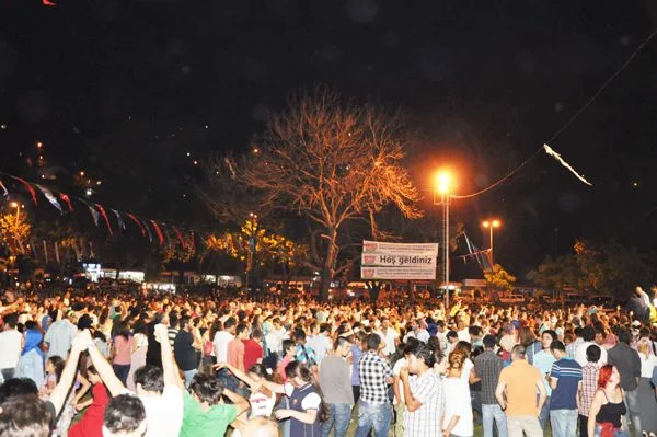 Beykoz Çayır Şenlikleri, Batum ve Havalisi Derneği ile Artvinliler Derneği’nin