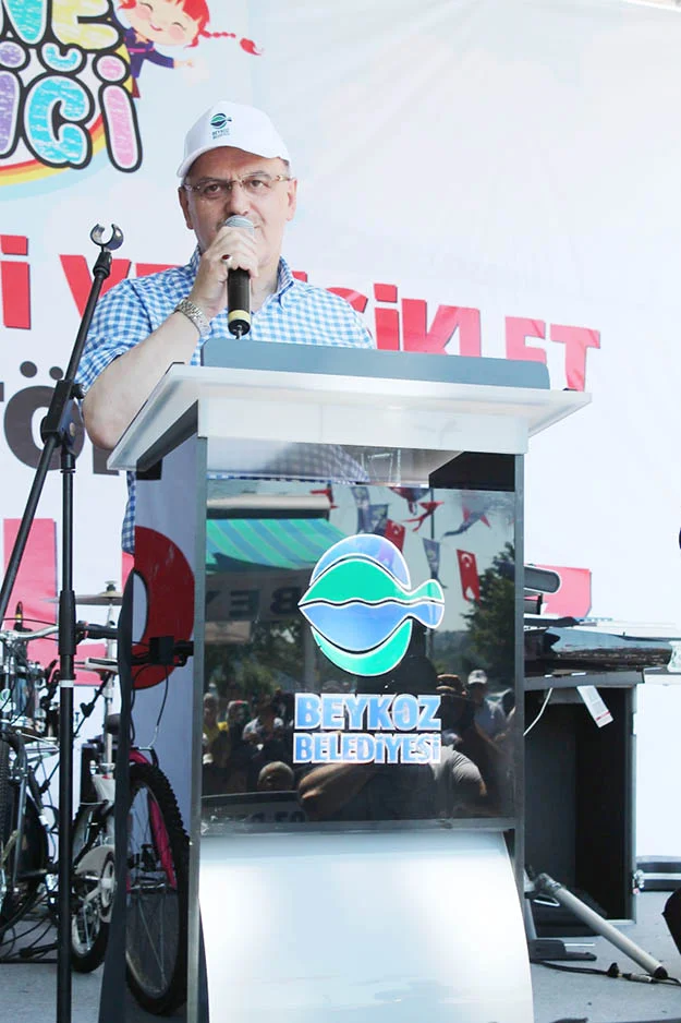 Beykoz Belediyesi, 2014-2015 Eğitim ve Öğretim dönemi kapanan ilçede Karne