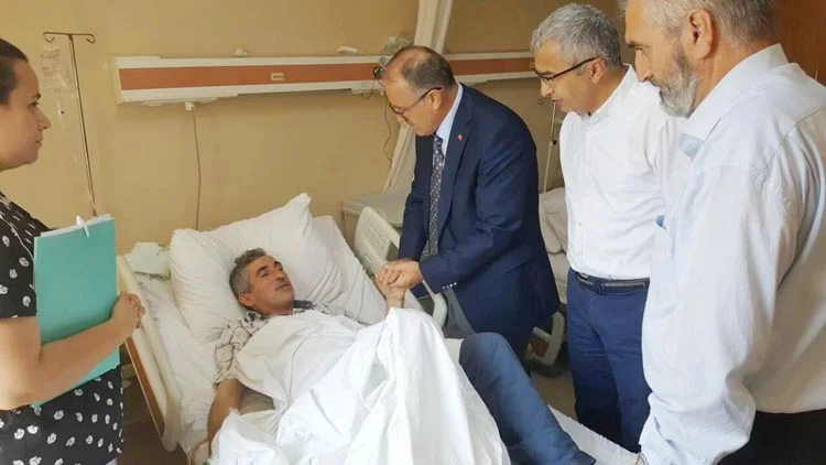 Beykoz Kaymakamı'ndan demokrasi savunucularına teşekkür 4 katirci mn EjJMI6ntg7