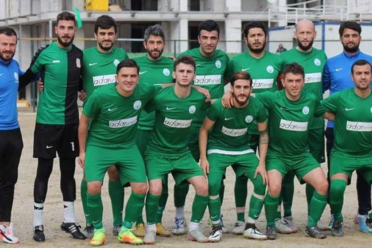 İstanbul 1. Amatör Lig  15. Grup temsilcilerinden Kavacıkspor, 8.