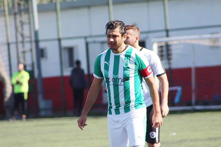 İstanbul SAL 7. Grup liderliğini namağlup devam ettiren Kavacıkspor, heyecan