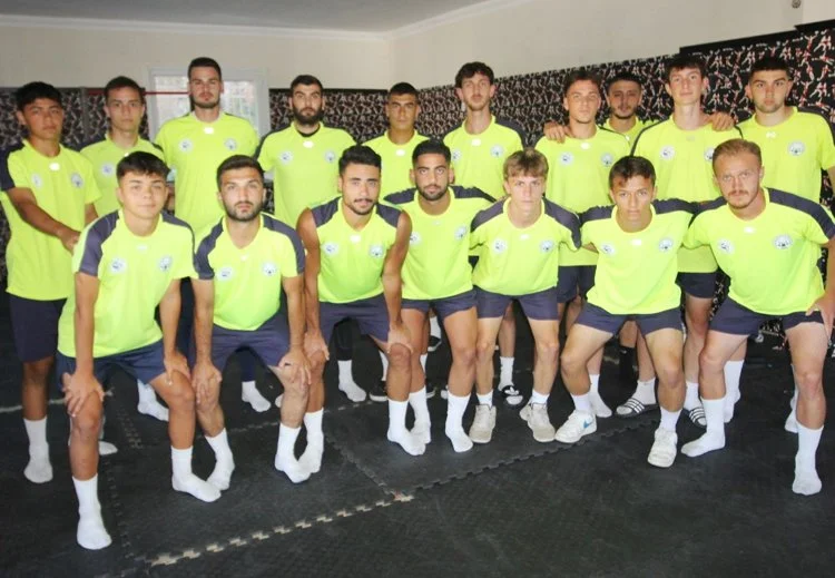 2024-25 Sezonu için tabiri caizse sessiz ve derinden giden Kavacıkspor'da