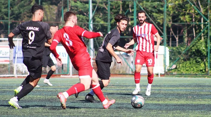 Kavacık Beykoz’daki galibiyeti taraftarıyla kutladı 1 kavacik