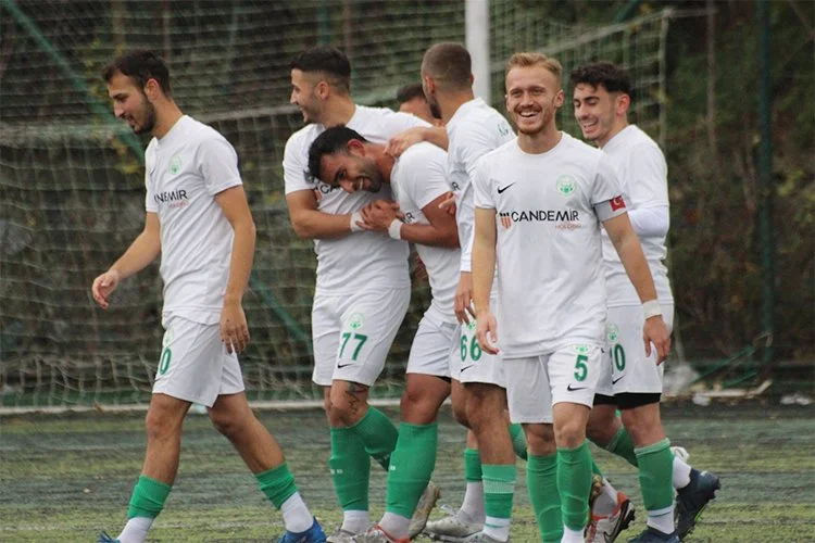 İstanbul Süper Amatör Lig 1. Grubunda 22 ve aynı puanla