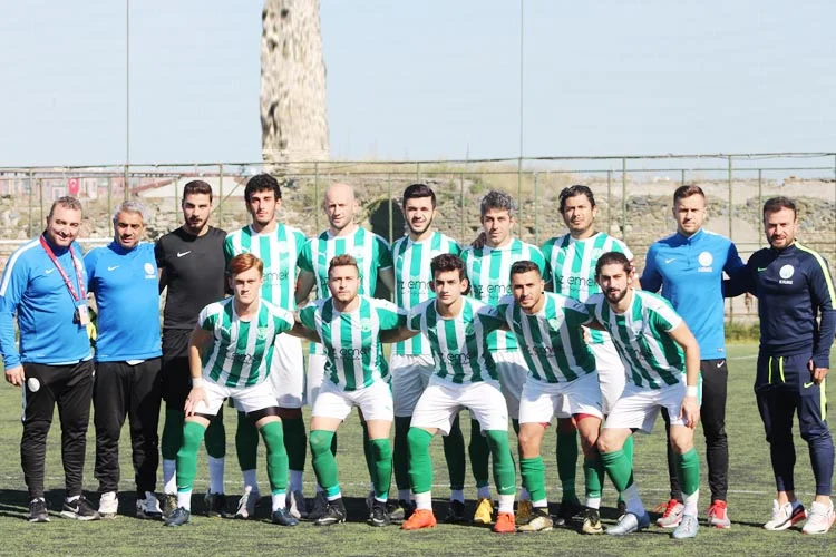 Beykoz'un İstanbul SAL, 7. Grup temsilcilerinden Kavacıkspor ilk yarının son