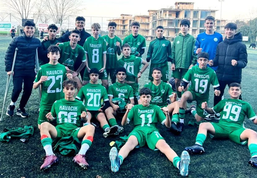 İstanbul Amatör Ligleri U16 Yaş B Kategorisi 25. Grubunda mücadele