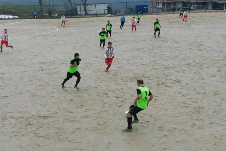 İstanbul 1. amatör lig 15.grupta şampiyon Kavacıkspor 15 Temmuz Şehitler