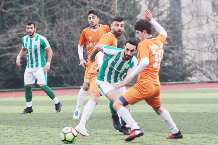 İstanbul SAL'de Klasman Grubuna kalmayı garantileyen 7. Grubun Lideri Kavacıkspor,