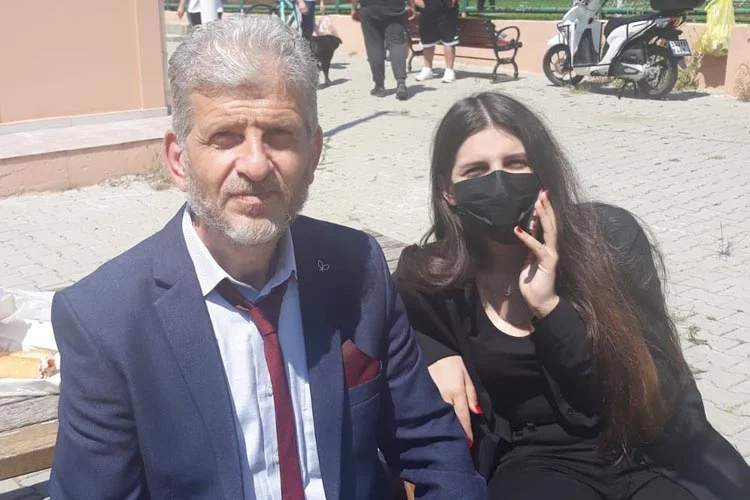 Beykoz Anadolukavağı Mahallesi’nde, Serdar Lüleburgaz’ın vefat nedeniyle yapılan muhtarlık seçimlerini