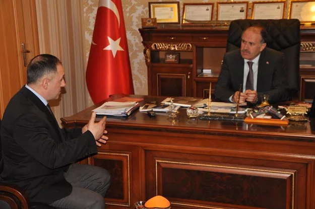 kaymakam zi sec db 2 gq4KN uIVK