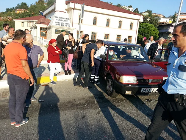 Kimliği belirsiz ehliyetsiz sürücü kullandığı 34 FUB 15 plakalı Şahin