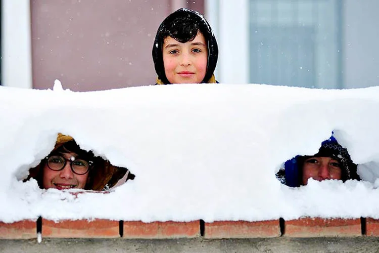 kazalara yen 6MdHr08HfQ