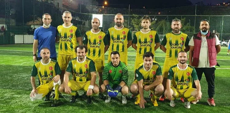 Bu sene 8.Düzenlenen Geleneksel BİSK Kelle İbrahim Veteranlar-Masterler Futbol Turnuvasında