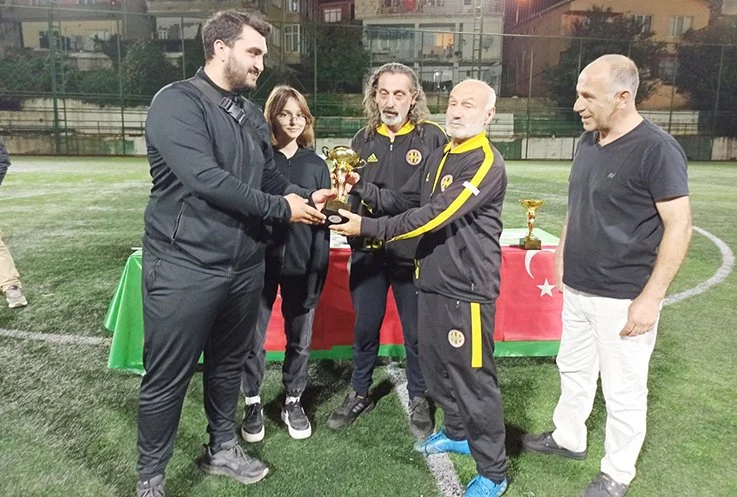 Beykoz Kelle İbrahim 2023 Şampiyonu Kanlıca Masters 3 kel tvaHonOOVP