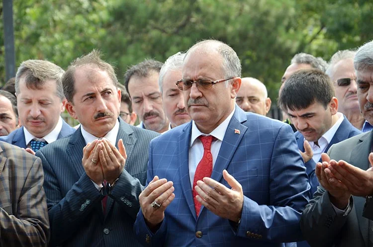 Büyük Kermesin açılışını Beykoz Kaymakamı yaptı 1 kermes beyk ljEgYumXgD