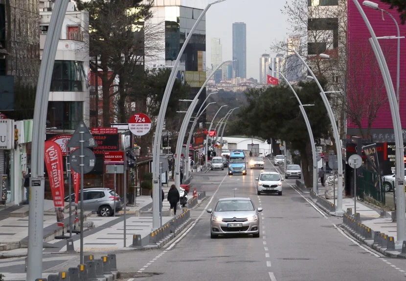 Beykoz'da Fatma Zehra Kınık'ın bir motosiklete çarparak 1 kişinin ölümüne