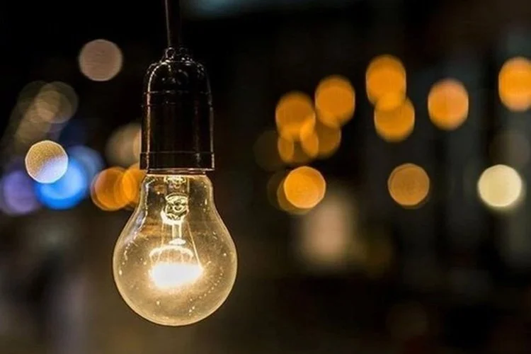 Beykoz'un bazı sokaklarına belirlenen saatler aralığında planlı bakım onarım çalışmaları