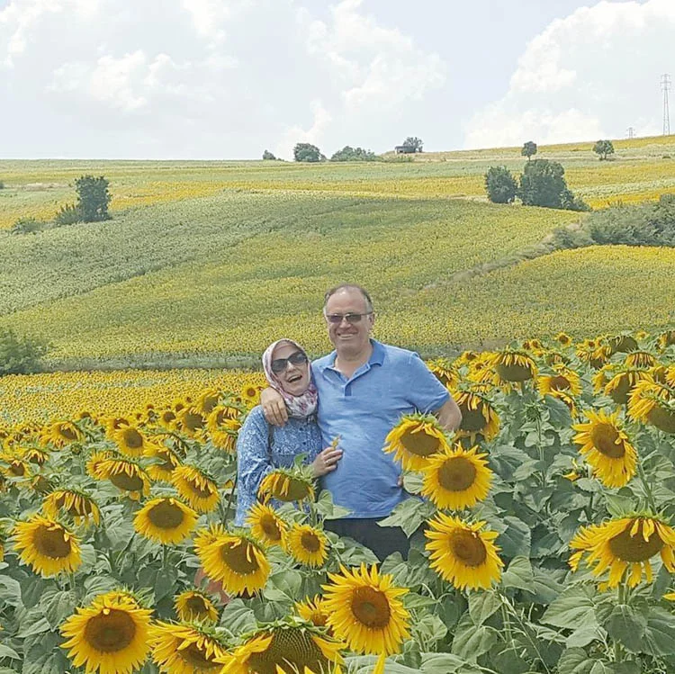 kim nerede d A8ZXfgl3ja