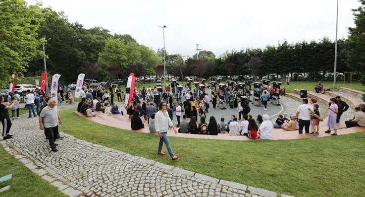 Beykoz'da Kiraz Festivali ve İlyas Yalçıntaş konseri 2 kiraz1 qR4nmuf0Ss