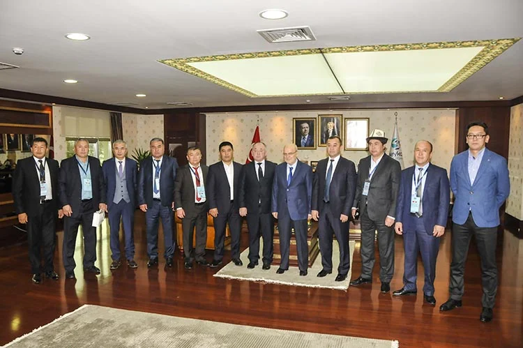 kirgizist WXrKjmF3wg