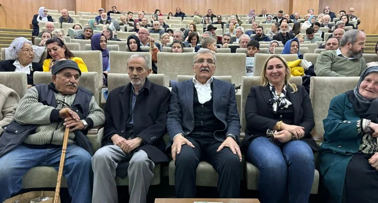 Beykoz'un tarihinin yaşayanları tarafından anlatıldığı ve 3 kitaplık bir seri