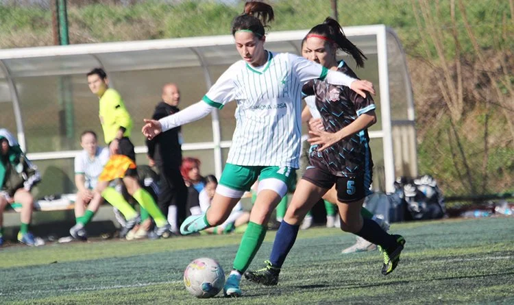 Rüzgarlıbahçe kızları Beykoz’da fark yedi: 4-0 2 kizlar beyk bkzqhMXQLn