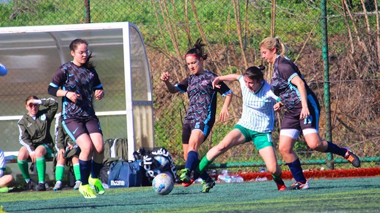 Rüzgarlıbahçe kızları Beykoz’da fark yedi: 4-0 5 kizlar beykoz 6 qOPzTKrUY0