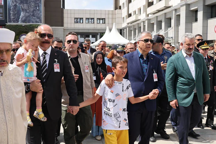 Beykozlu şehit gözyaşlarıyla memleketine uğurlandı 4 koc Qdgr1JNjEi