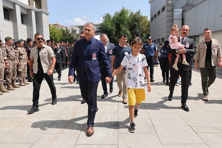 Beykozlu şehit gözyaşlarıyla memleketine uğurlandı 2 kocadb3 2FwwQsY TO