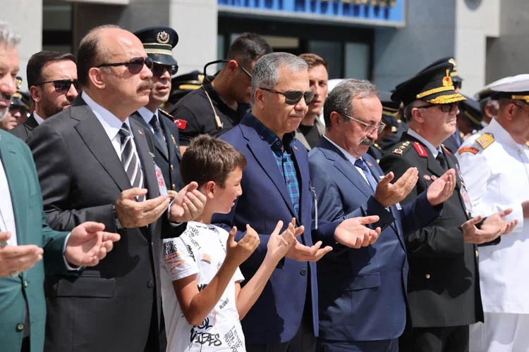 Beykozlu şehit gözyaşlarıyla memleketine uğurlandı 3 kocadb4 TAF6KgqHl4