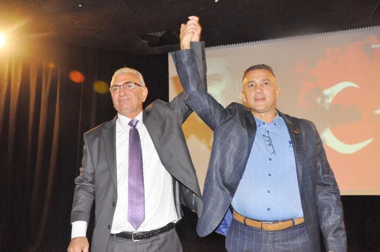 Beykoz'da ilk kez 45 mahalle muhtarının katılımıyla yapılan olağanüstü kongrenin