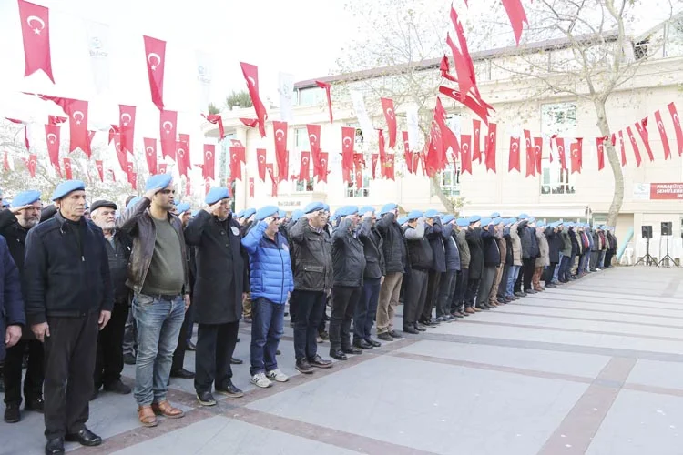 komando 9 E94BD8BsCB