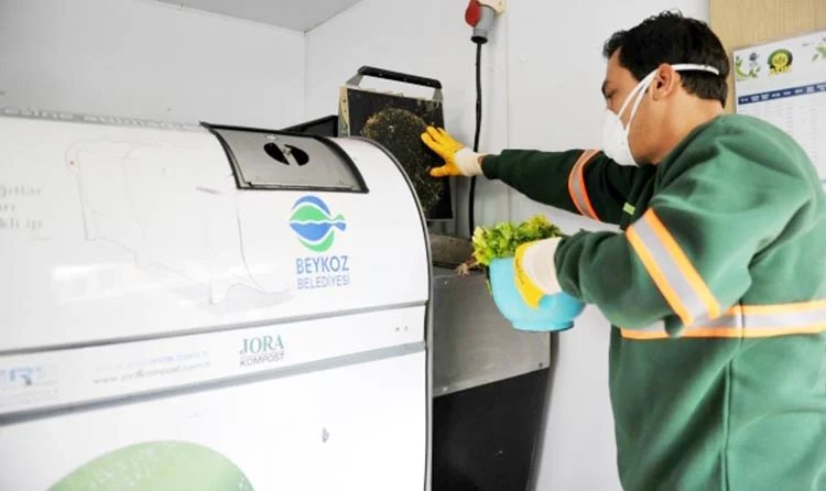 Beykoz Belediyesi yemekhanesinde her gün 600 personel için düzenli yemek