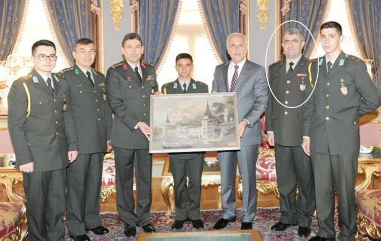 komutan karabek Jz5SDpogeH