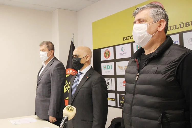 Beykoz Spor Kulübünde yapılan Genel Kurulun ardından Zeki Aksu bir