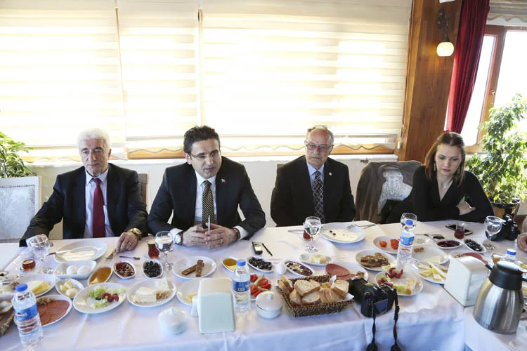 Beykoz Kent Konseyi, ilçenin yerel basınıyla bir araya gelerek yapılması