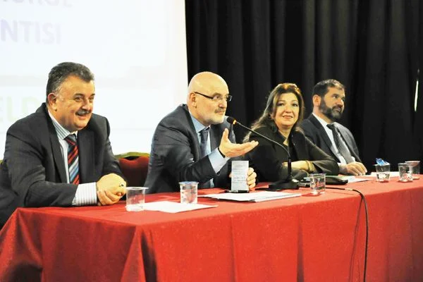 Beykoz Kent Konseyi Genel Kurulu Necmettin Erbakan Kültür Merkezi Konferans