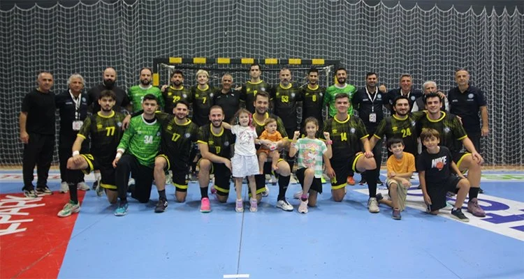 THF Erkekler Hentbol Süper Liginde Beykoz Belediyespor evinde Konya Büyükşehir