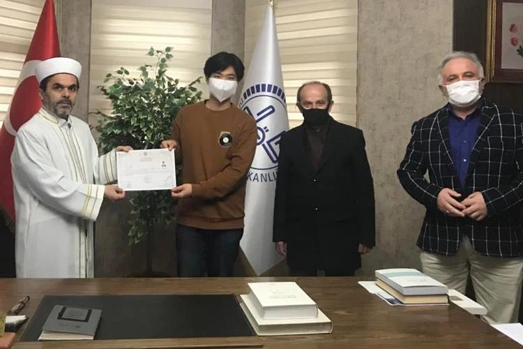 Çalışmak amacıyla İstanbul'a gelen genç, ikamet içinde Beykoz'u tercih etti.