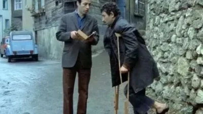 Mülayim'in hayatının ona yakında öleceği haberiyle değişen hayatını anlatan 1979