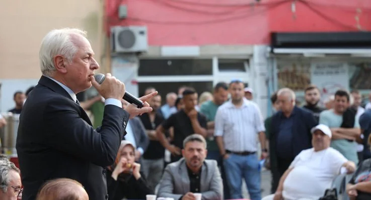 Mahalle Buluşmaları kapsamında Beykozlularla bir araya gelen Belediye Başkanı Köseler