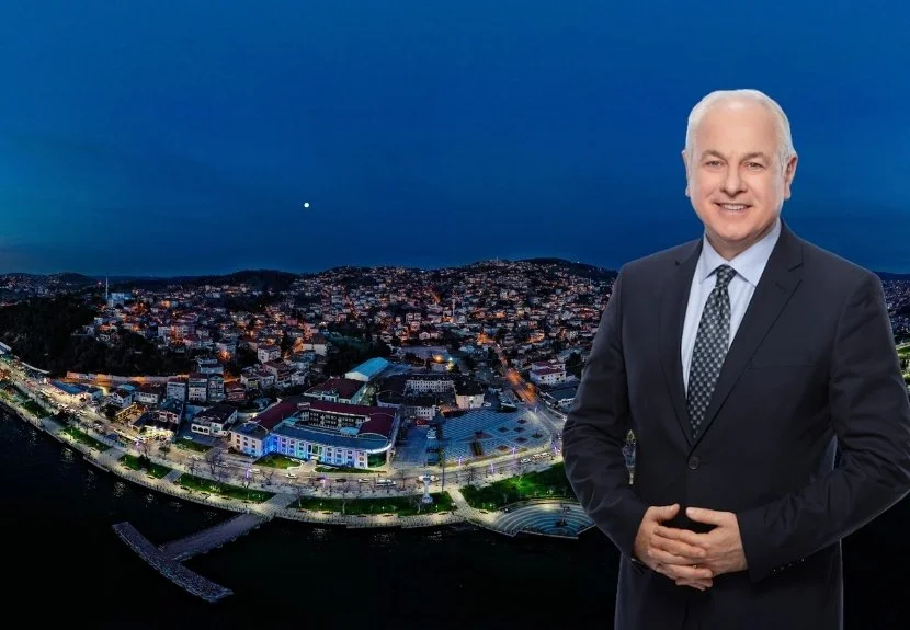 Beykoz Belediye Başkanı Alaattin Köseler, Beykozlular ile belirlenen günlerde makamında