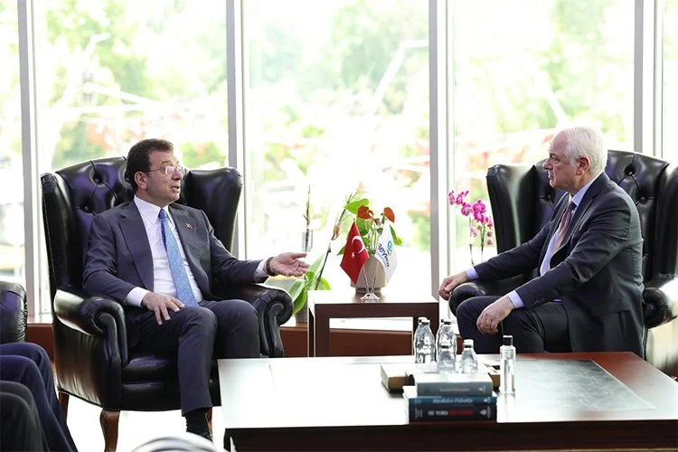 İHH Beykoz Temsilcisinden Başkan Köseler’e destek ziyareti 1 koseler imamoglu