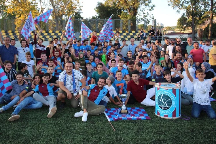 Beykoz Köylerarası Futbol Turnuvası finalinde Cumhuriyet Köyünü 3-1 mağlup eden