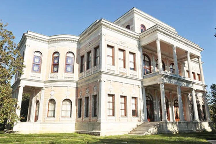 CHP’nin verdiği soru önergesine TBMM’den gelen cevapta, Beykoz Kasrı’na, 195