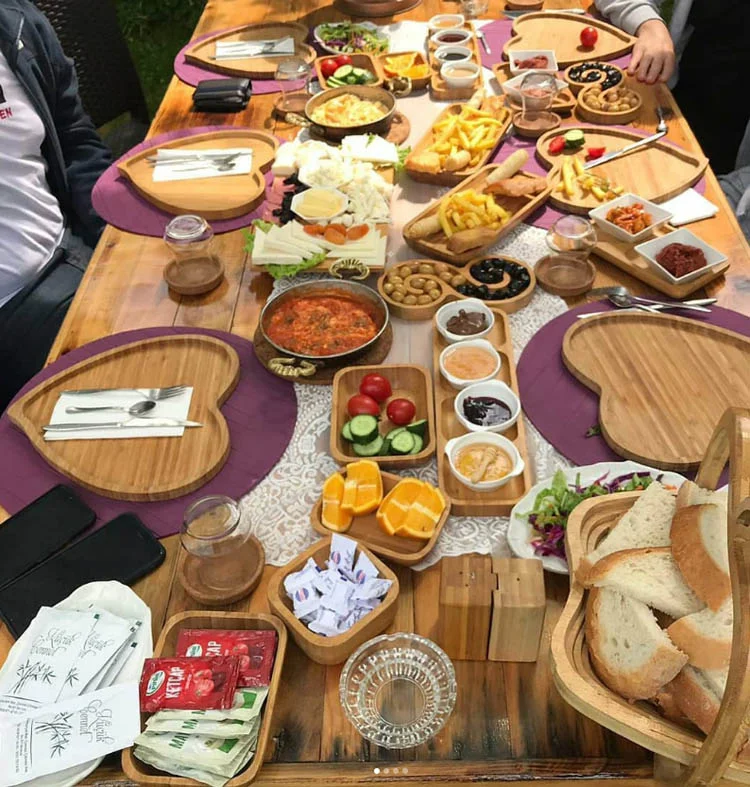 Beykoz'da hafta sonu uygun fiyatlı kahvaltı mekanları 4 kucukccenett1 p95iHOREKe