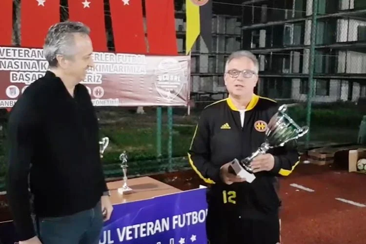 İstanbul Masterler Futbol Ligi'nde yer aldığı grupta şampiyonluğa ulaşan Beykoz