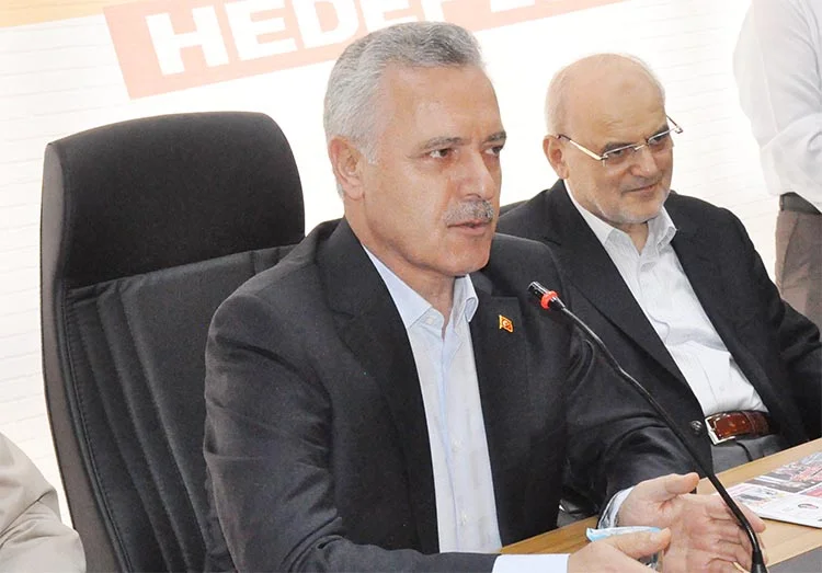 Bayramın ilk günü kurbanlarını kesen Beykozlular ikinci gün siyasi parti